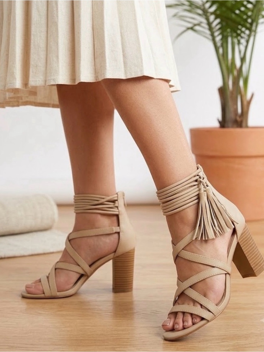 JG Tassel Wrap Strappy Block Heel Sandals in Neutral Tan Beige, Women’s Size 8
